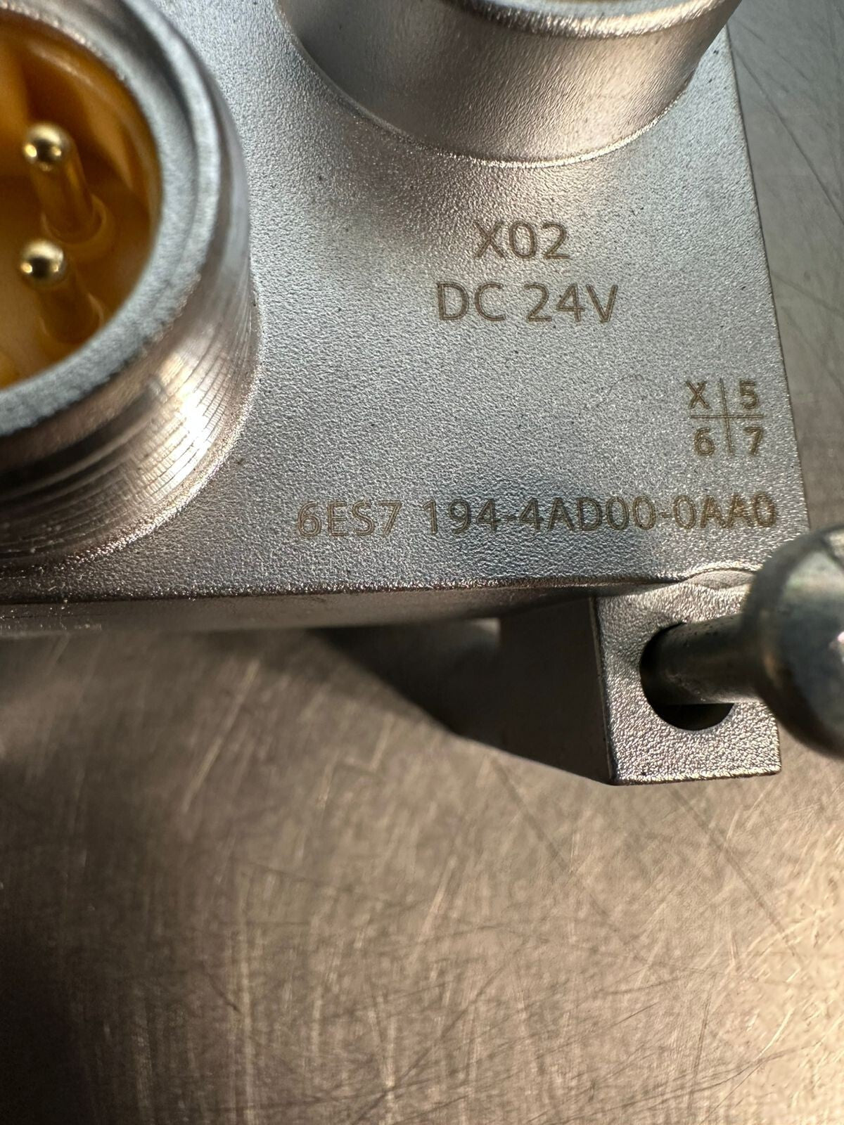 Siemens 6ES7-194-4AD00-0AA0 Connecting Mod. Simatic Et 200Pro (4.3.4)