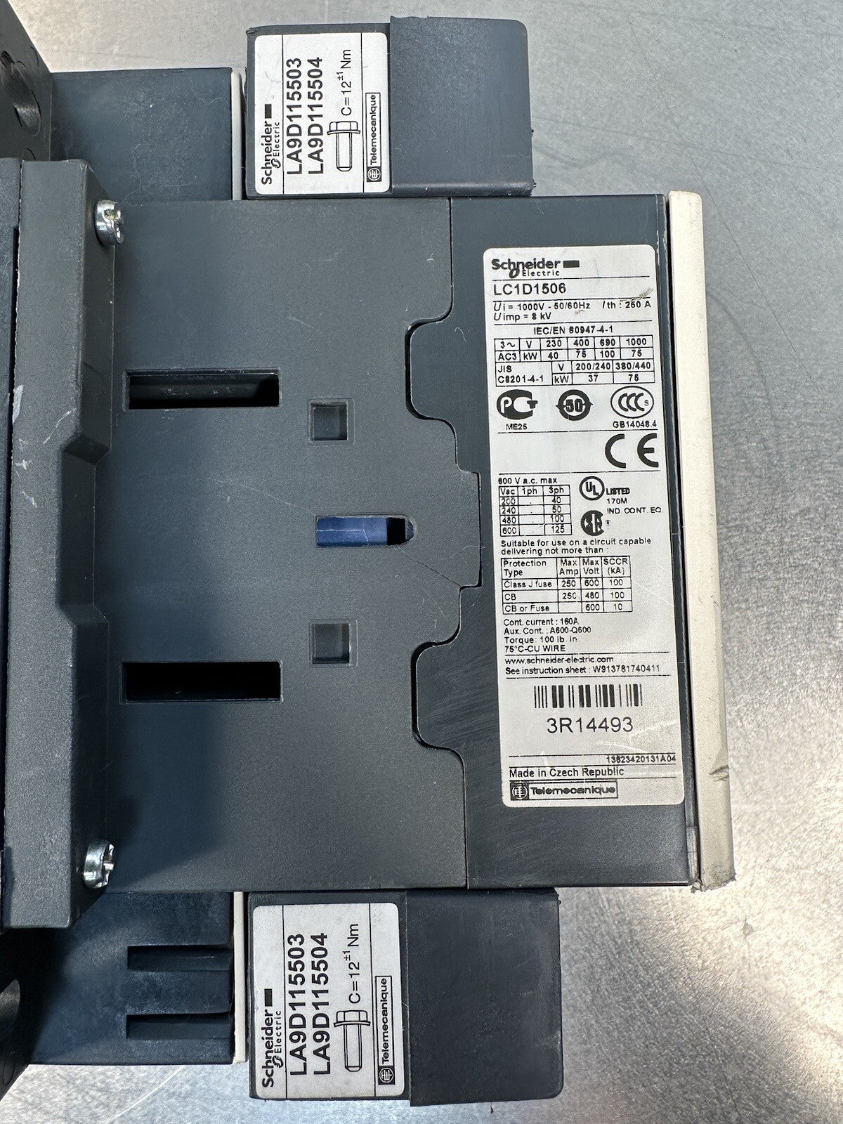 Schneider Electric LC1D1506 1000 Volt 250 Amp 24 VDC Coil Contactor (BIN-1.1.1)