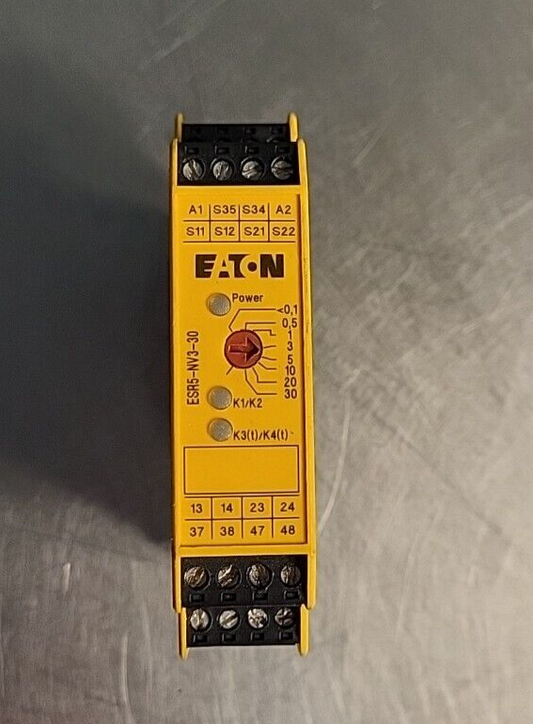 Eaton  ESR5-NV3-30  Cutler  Hammer   Safety Relay    (BIN 3.2.3)