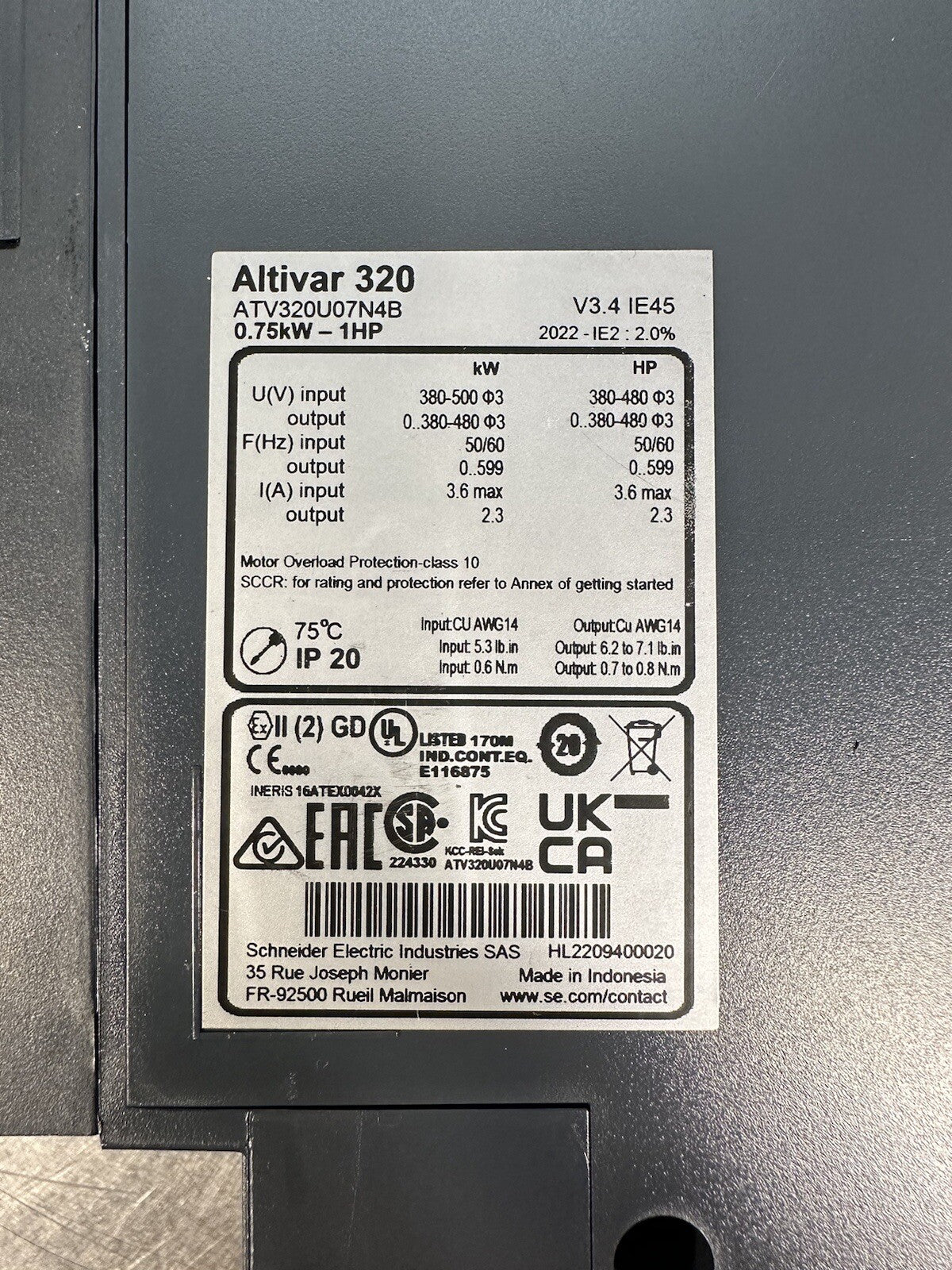 Schneider  electric ATV320U07N4B Drive Each (BIN-1.3.1)