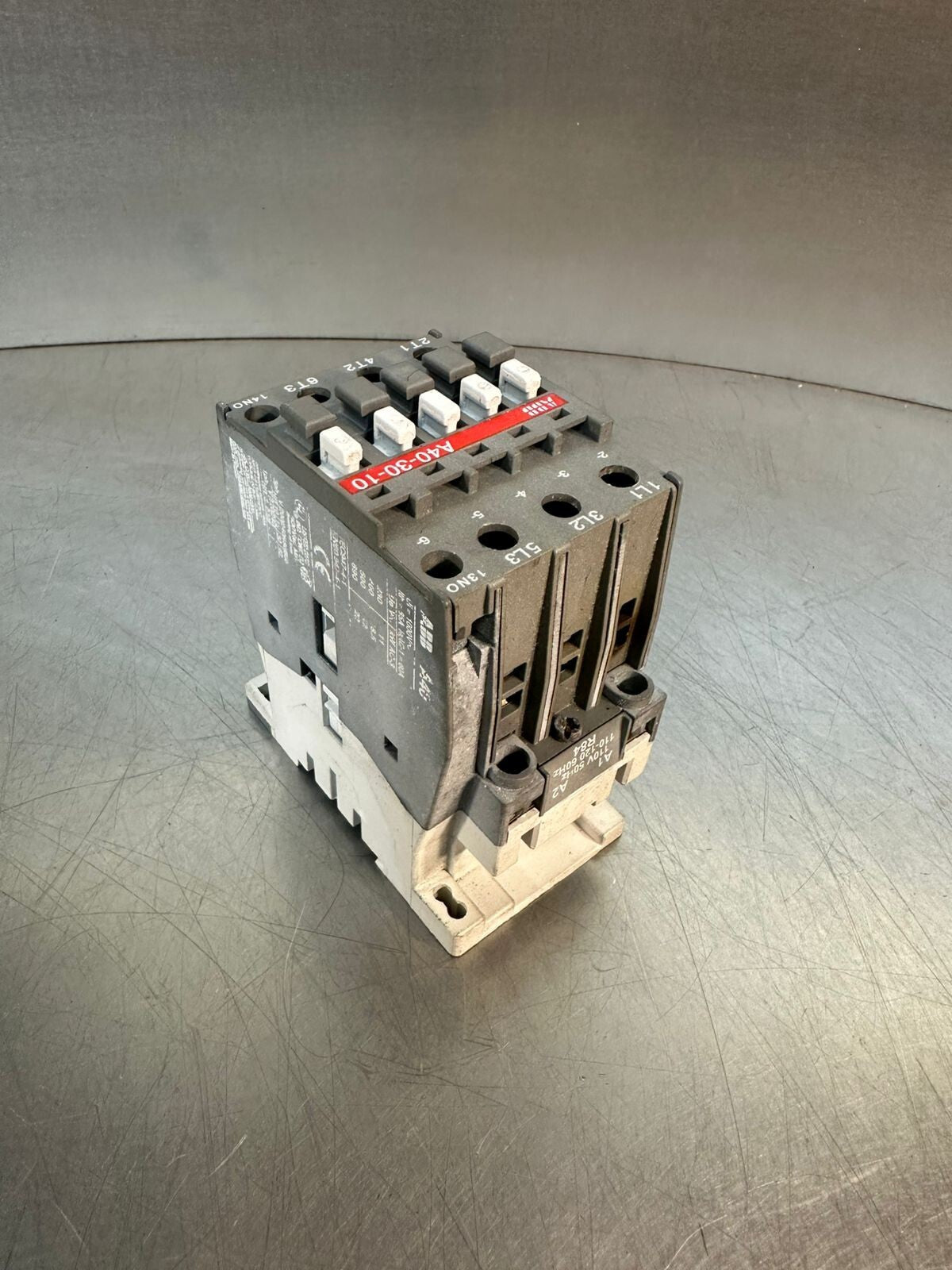 Abb A40-30-10  Magnetic Contactor Ui 1000V~ A40 Series              (2.1.3)