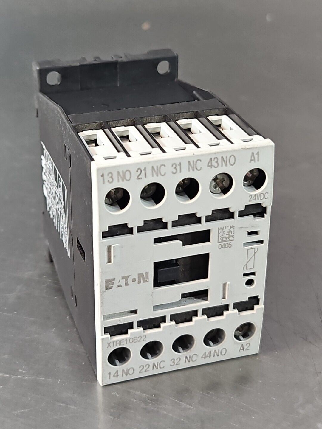 Eaton XTRE10B22 Contactor                                                 loc4B9