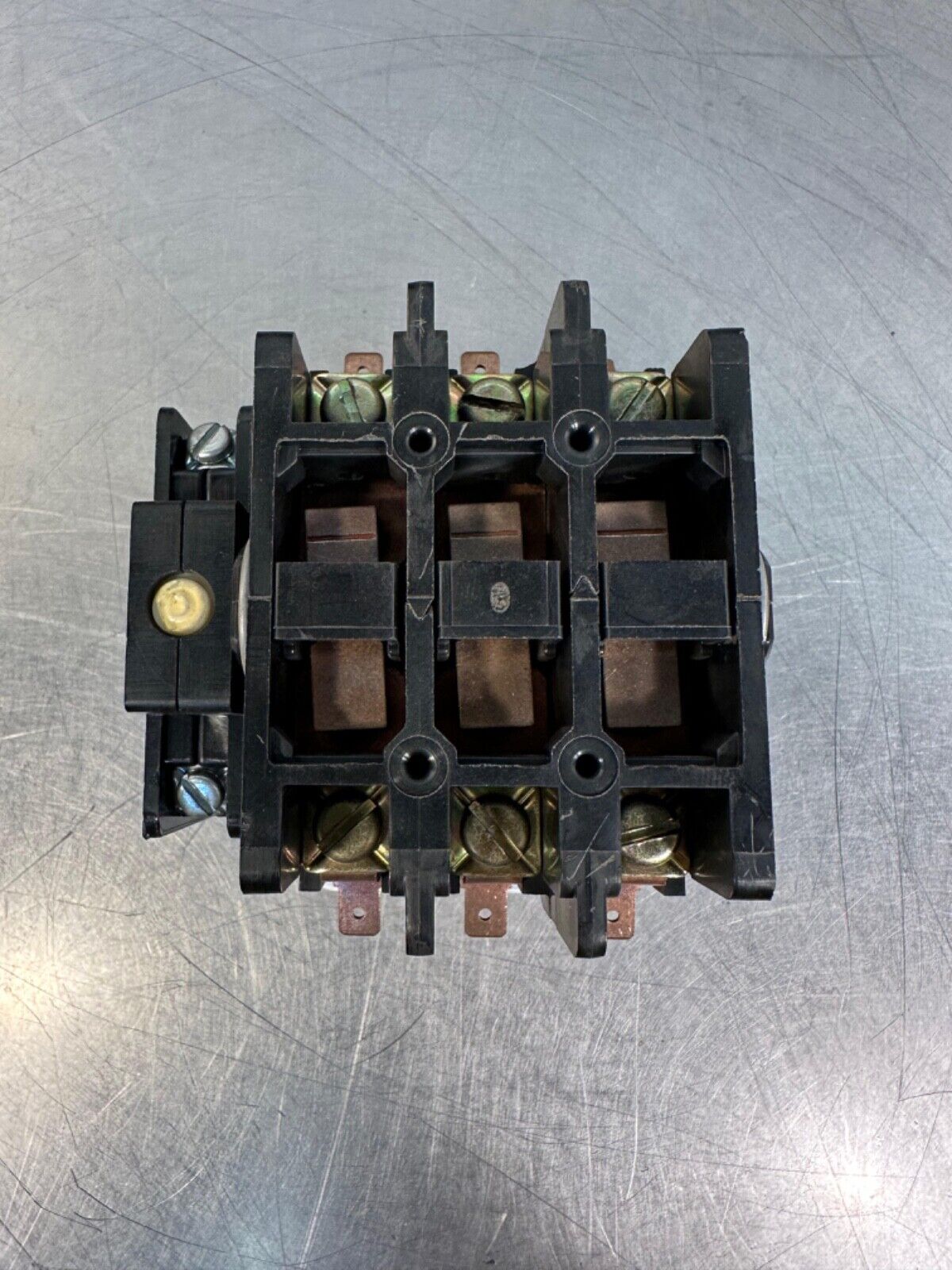 Gould 2200 EB330AA Contactor / 2090-70 DA 110/120V 50/60HZ (4D–34)