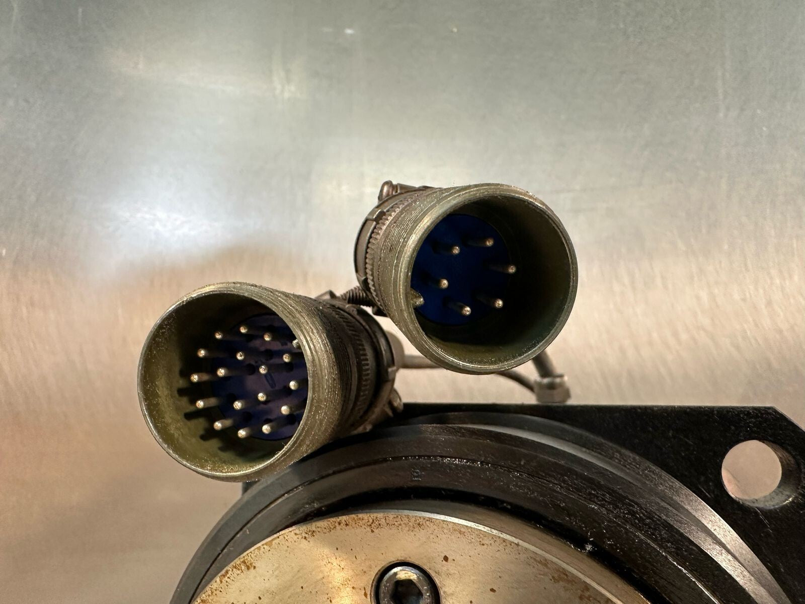 Yaskawa SGMP-15A3G26M AC Servo Motor 1500W 200V 7.5A    (3.6.4)