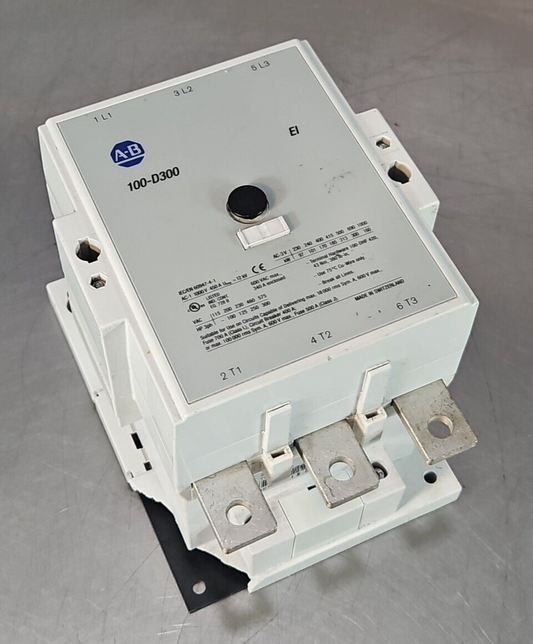 Allen Bradley 100-D300 Ser B Contactor                                  (BIN641)