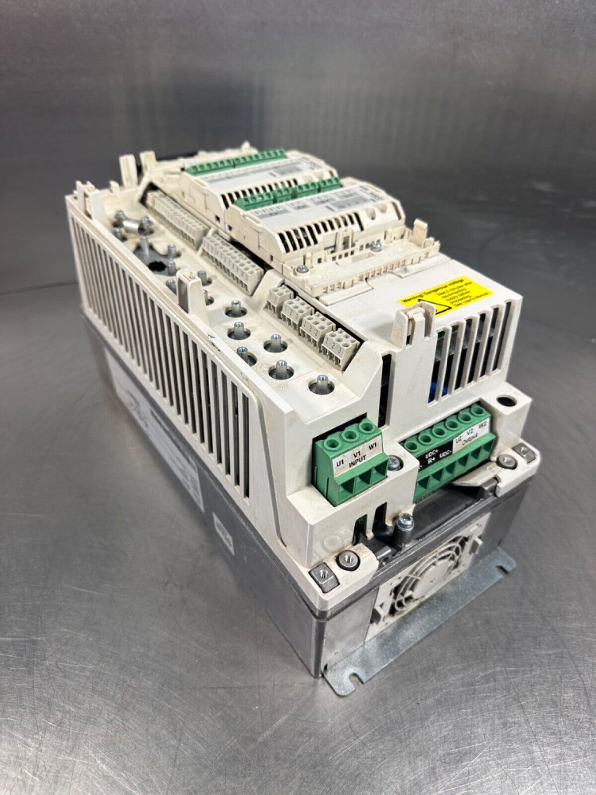 Abb ACS800-U1-0009-5+p901  - ACS800U100095P901 (1D-30)
