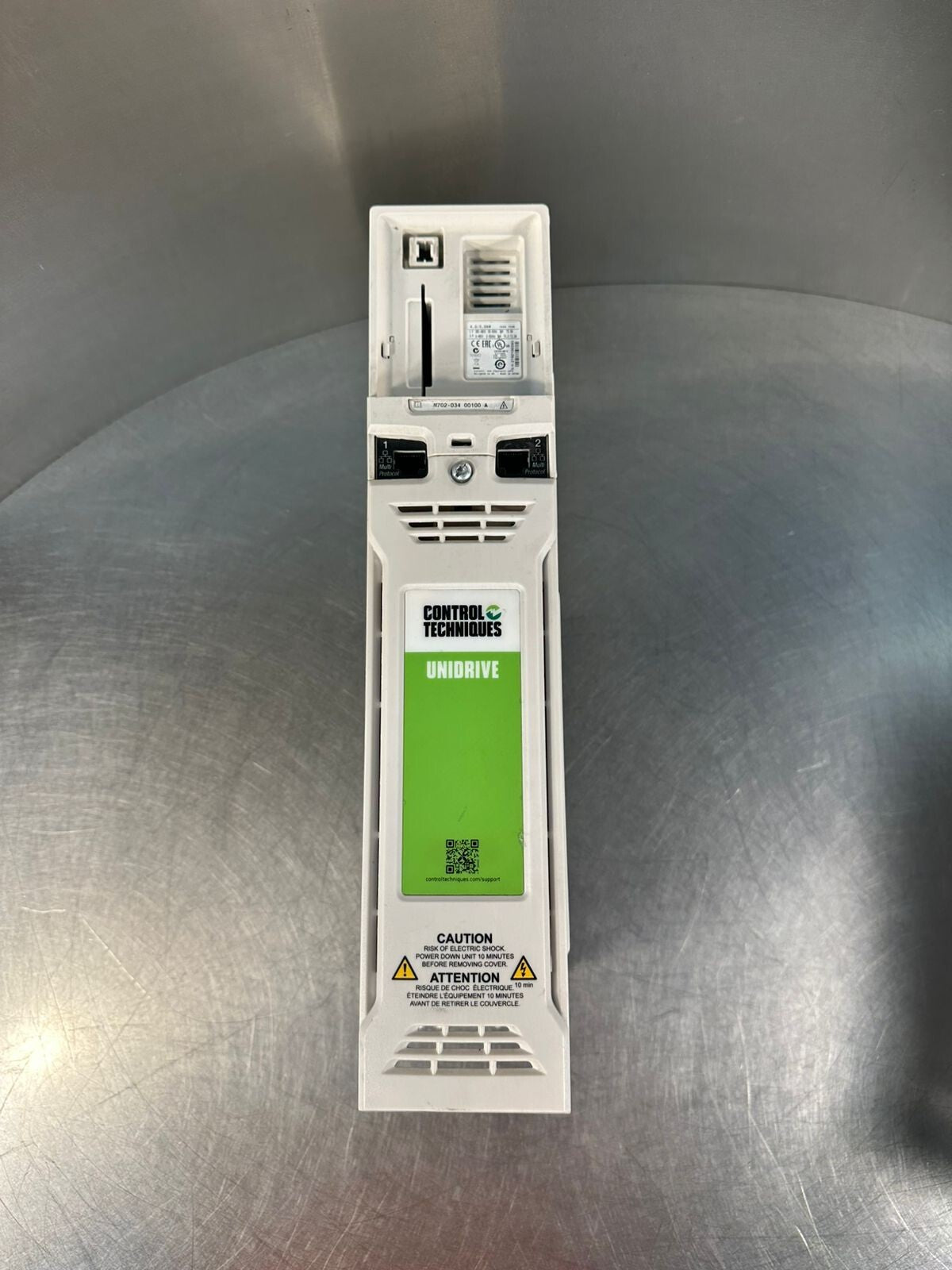 Control Techniques Unidrive M702-034-00100-A  4.0/5.5kw (2.4.2)
