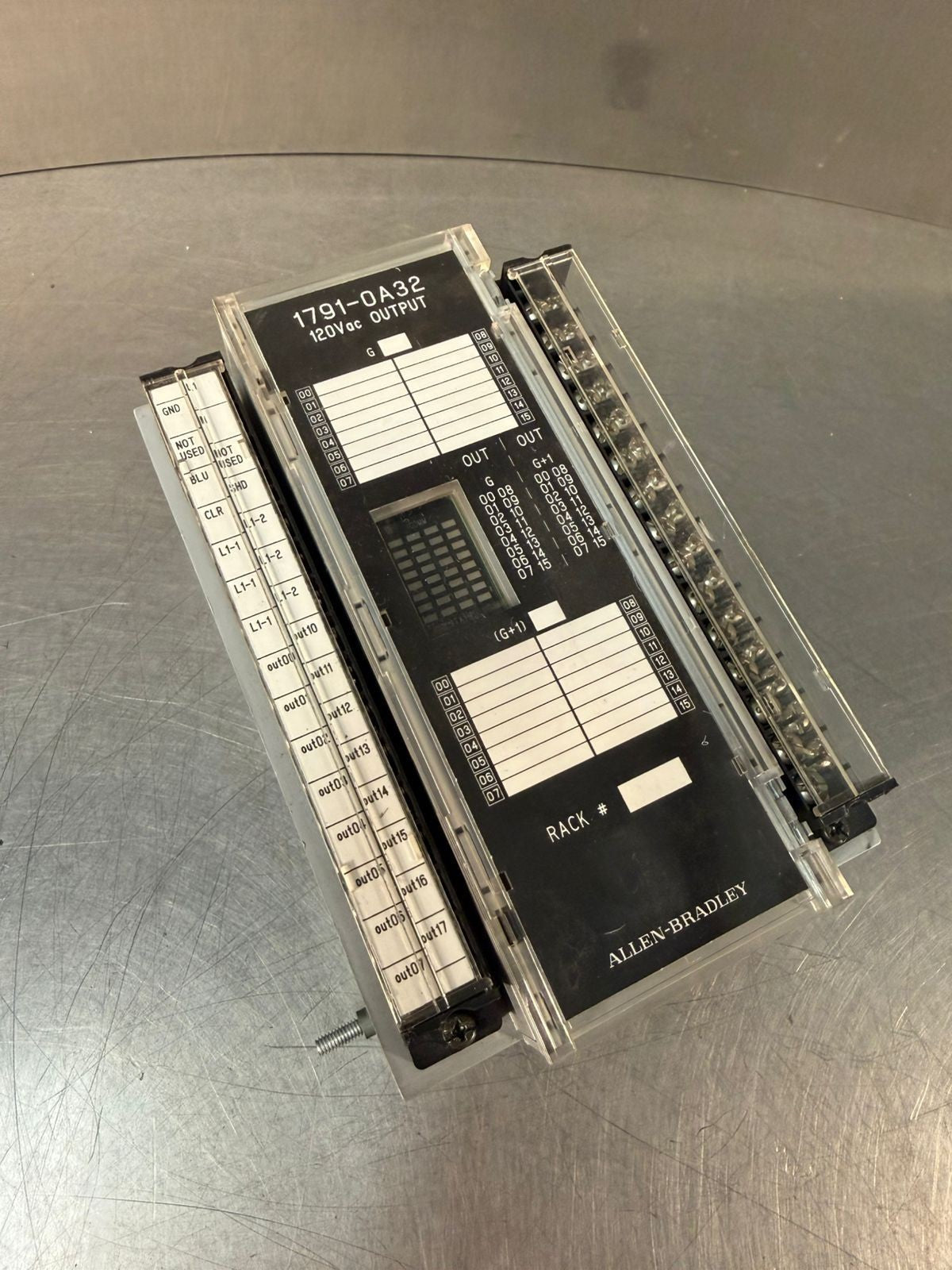 Allen-Bradley 1791-0A32 /B  96118680 Rev. A01                      (1.5.4)
