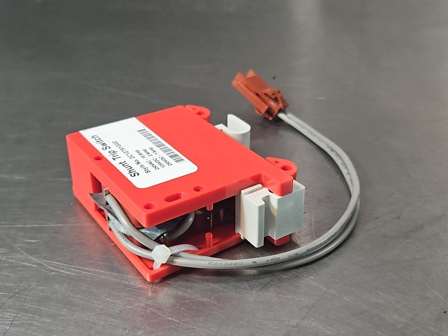 Eaton 2C12791G02 Circuit Breaker Shunt Trip Switch Assy 250VAC 250VDC   (BIN742)