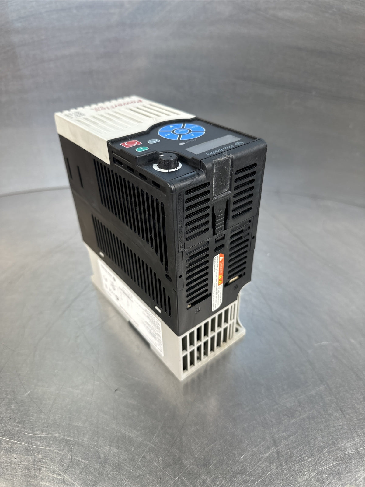 AB PowerFlex 523 1.5kW 2Hp AC Drive US 25A-D4P0N104 (BIN-1.4.4)