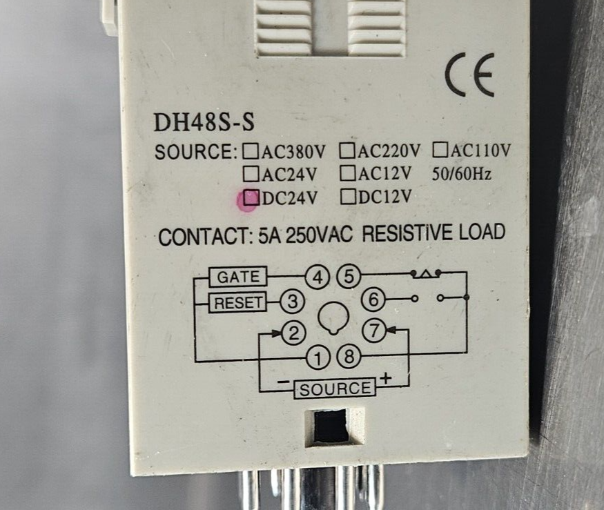 Omron DH48S-S Digital Programmable Time Relay Switch                    (BIN533)