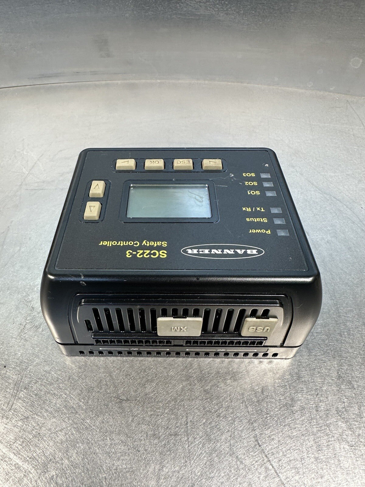 BANNER SC22-3 SAFETY CONTROLLER (BIN-1.1.2)