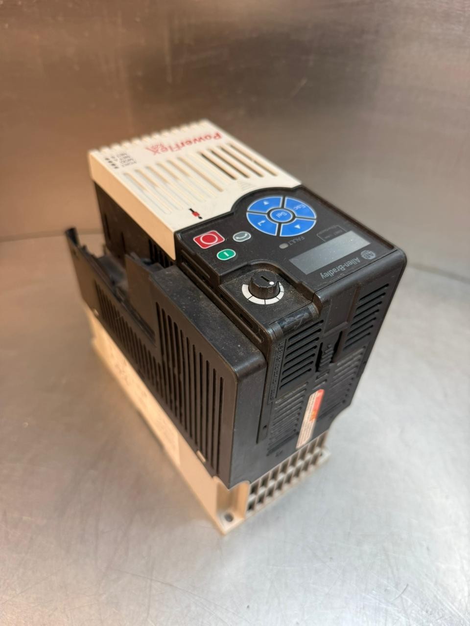 Allen Bradley Powerflex 525 25B-D010N104 /A  4.0kW 5.0HP           (8.4.4)