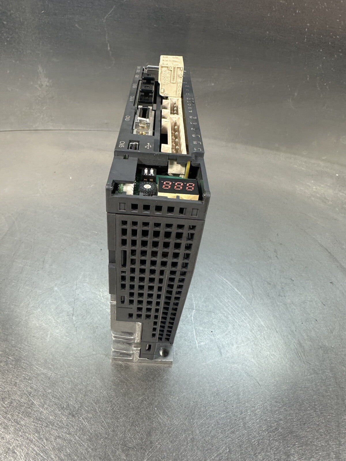 MITSUBISHI MR-J3-20B-EB SERVO DRIVE (BIN-1.2.4)