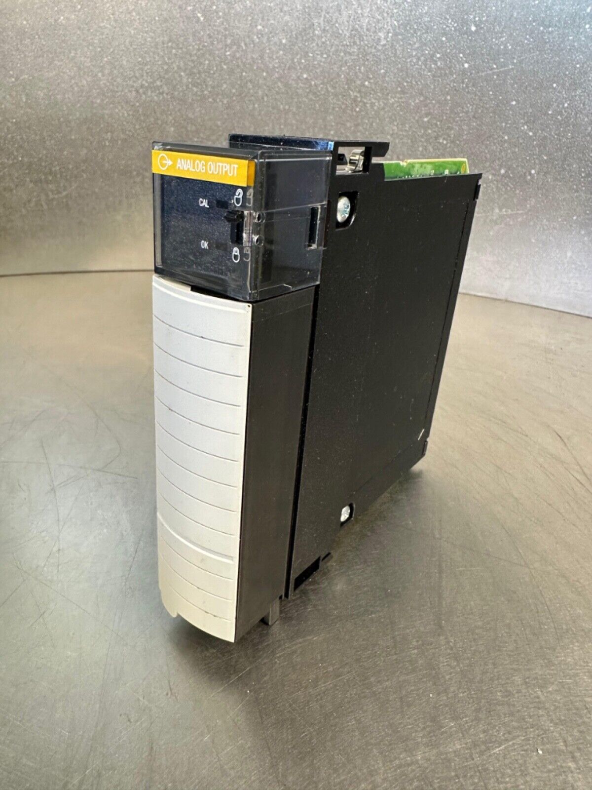 Allen Bradley - 1756 - OF6VI/A -  (3C-31)