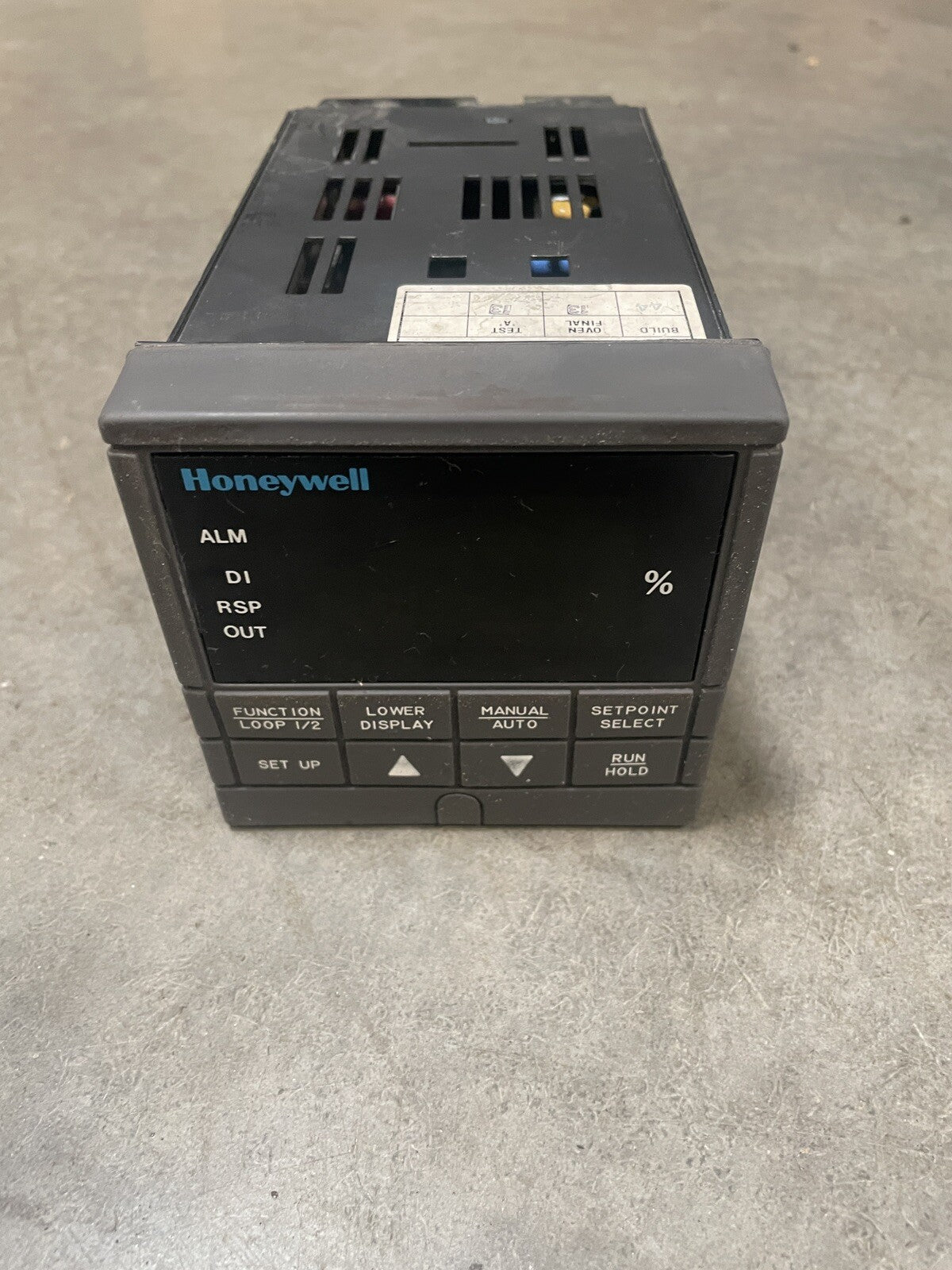 HONEYWELL 12 VA UDC 3300 CONTROLLER 90-250 VAC 50/60 Hz. @bin1.5.1