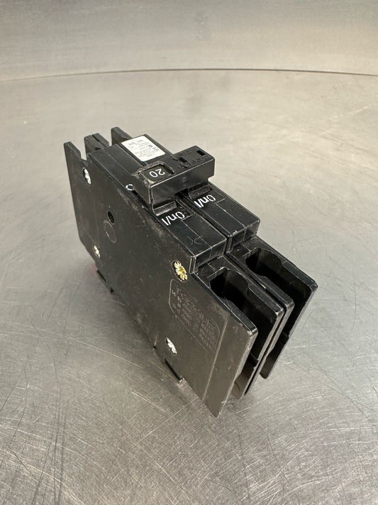 Cutler Hammer QUICKLAG QCR 2020 BREAKER 2 POLE 20A 120-240V (5.4.2)