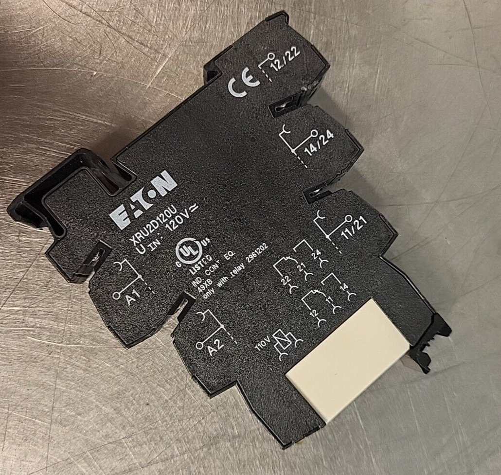 Eaton XRU2D120U   Phoenix  contact  Relay   2961202   (BIN  3.5.4)