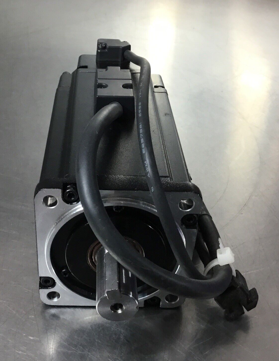 DELTA  ECMA-C20807SS  750W AC SERVO MOTOR       1E-03