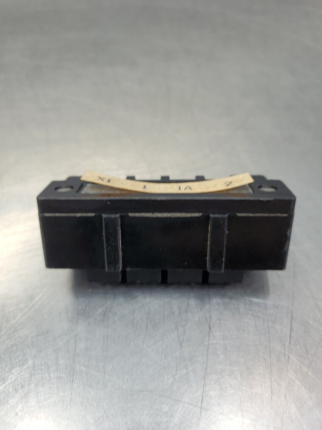 Allen-Bradley 1492-DA8-4 Ser A Terminal Block, 600V.                       4C-28