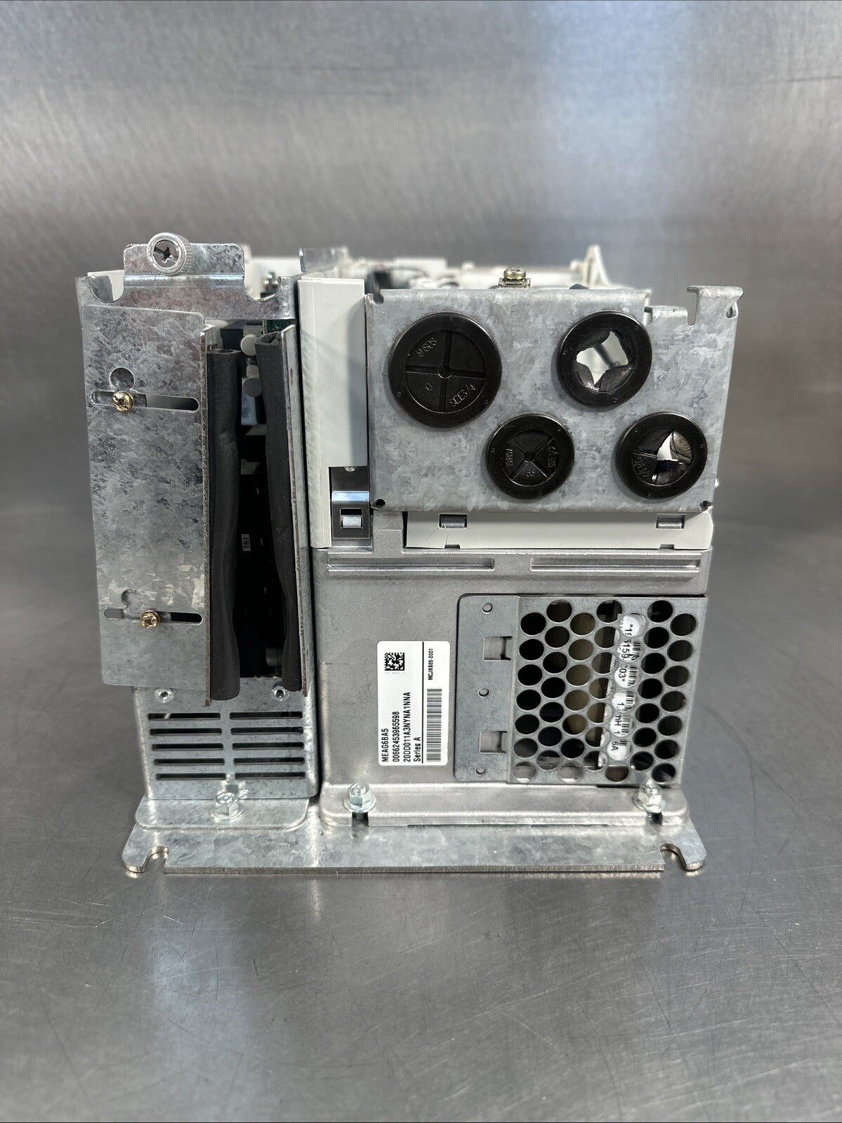 Allen-Bradley 20DD011A3NYNA1NNA   Ser.A     Tested      (BIN 3.2.2)