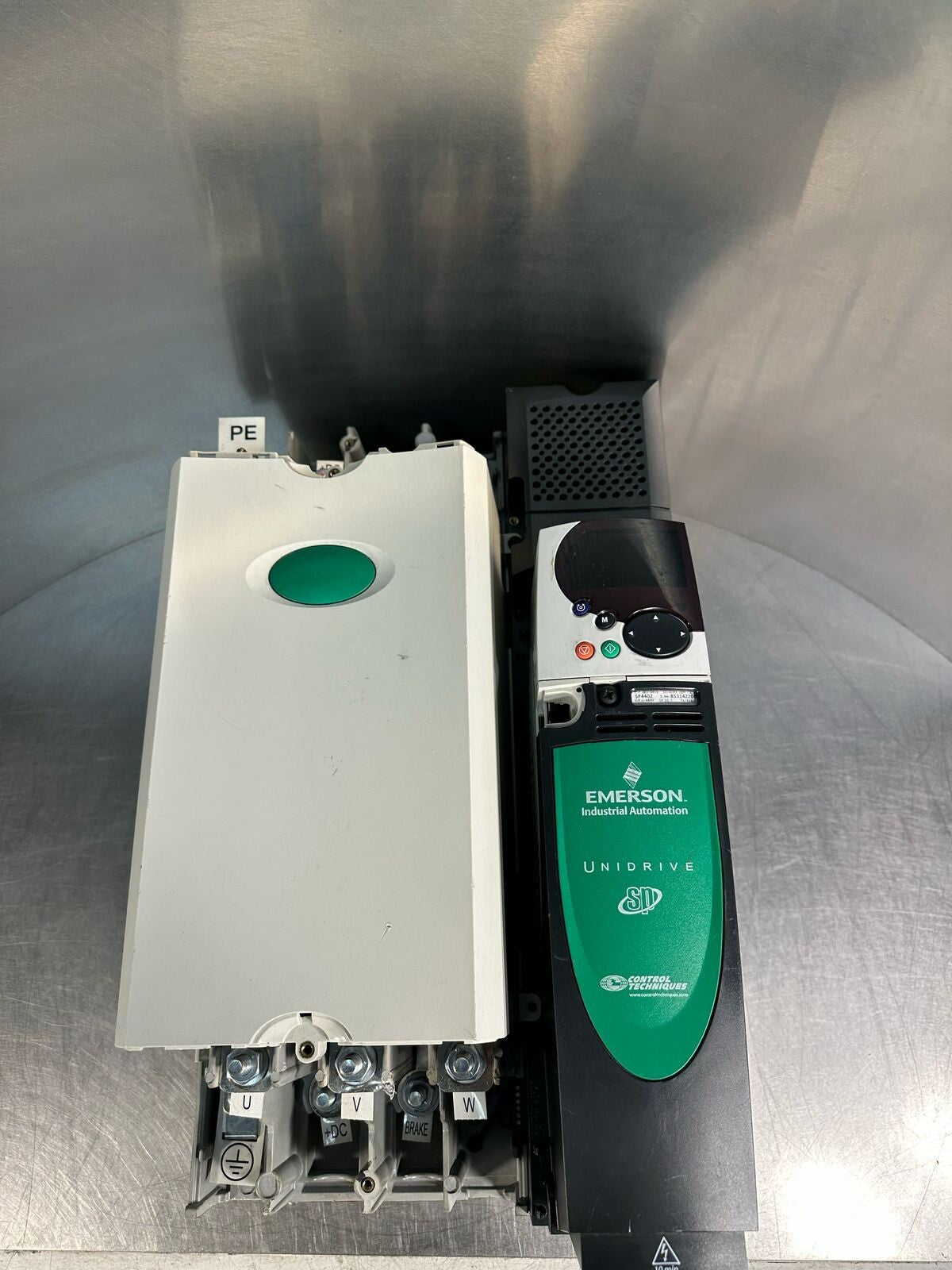 Emerson SP4402 Control Techniques Unidrive SP Inverter Drive.            (3.6.2)