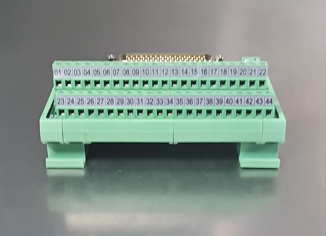 KME 2090-U3BB-D44 Connector Module Series B 6-4-08 Bulletin 2090   (BIN3.4.5)