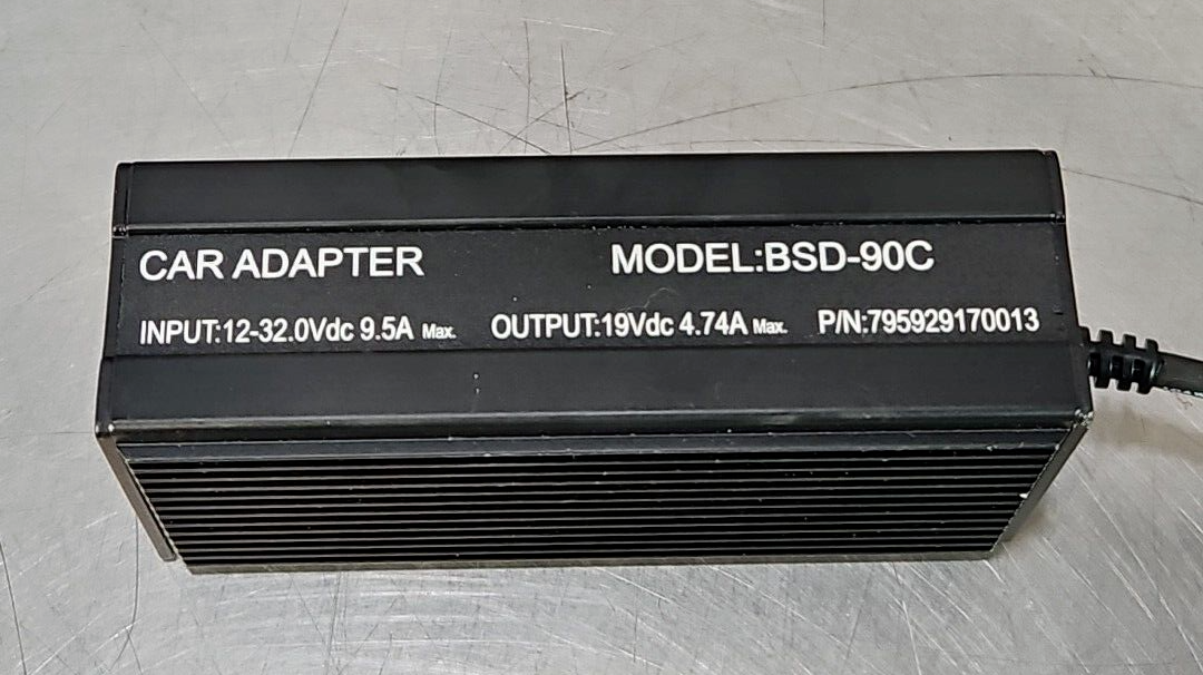 Car Adapter BSD-90C Input 12-32VDC 9.54A output 19VDC 4.74A             (BIN241)