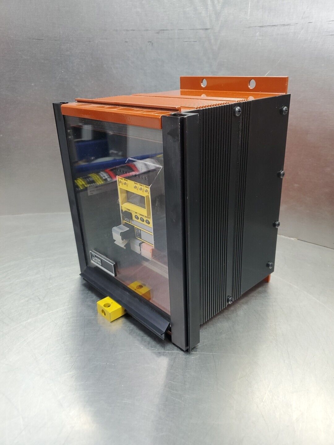 MOORE INDUSTRIES STA/HLPRG/3PRG-UAC(DIN) Trip Alarm Module w/Case Mount.   3A-29