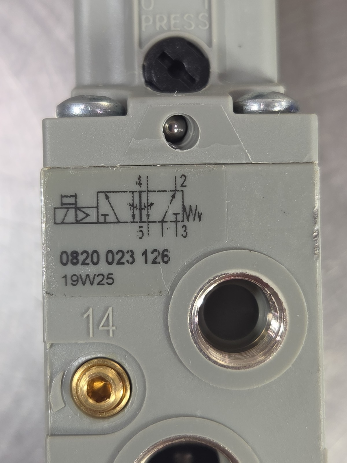 47773611