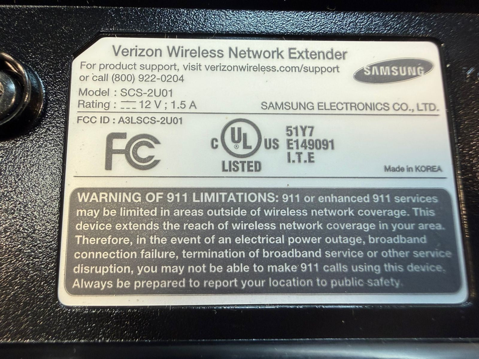 Samsung SCS2U01 Network Extender for Verizon Wireless – Black      (2.4.1)