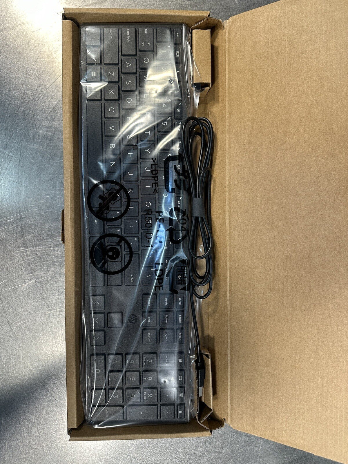 New HP Wired Desktop 320K Keyboard Wired Keyboard L96909-001 (BIN-1.3.4)
