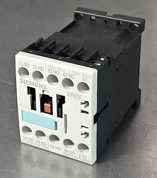 Siemens 3RH1140-1AK60 Contactor 110/120V 50/60Hz                          loc4D3