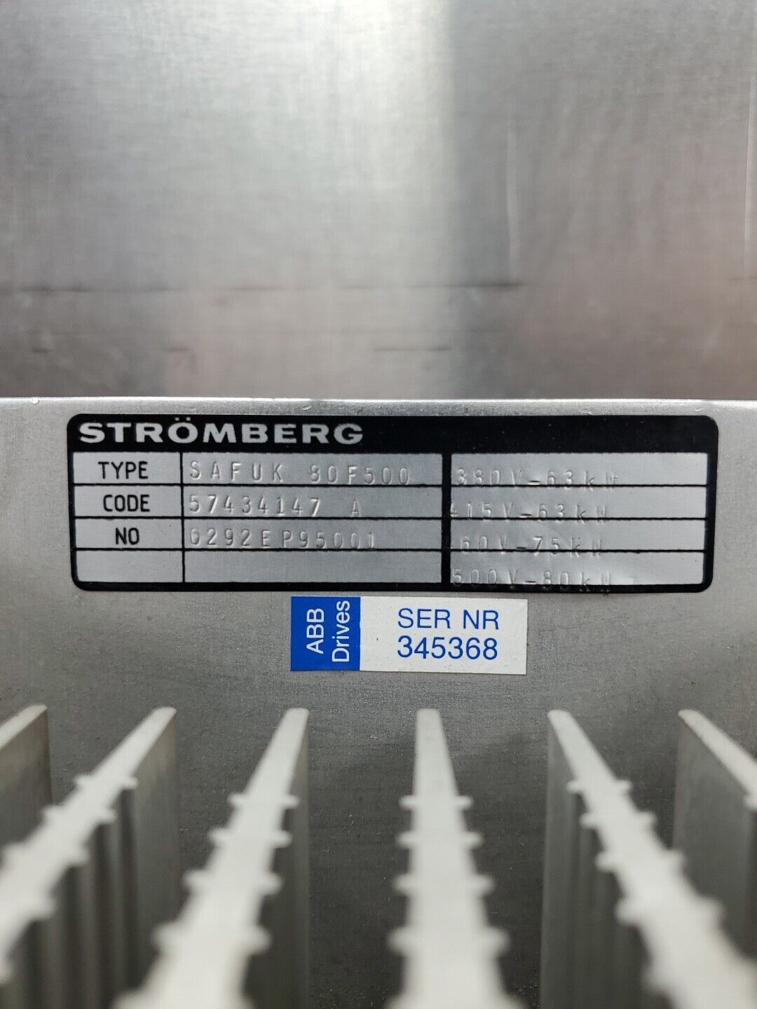 STRÖMBERG SAFUK 80F500 380-500V DRIVE UNIT.                                   1E