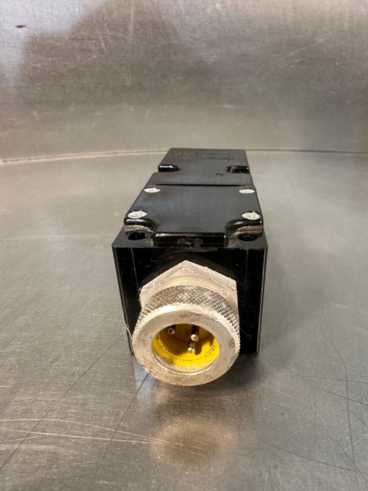 ISSC 1250-1-A-1 PROX LIMIT SWITCH 12501A1 (4C-39)