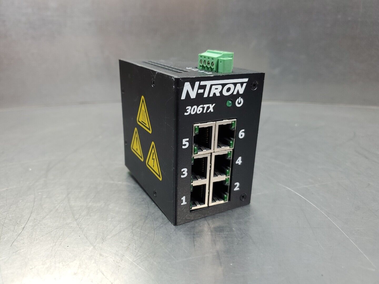 N-TRON 306TX-N 10-30V 0.5A 6-Slot Ethernet Switch.                          3D-6