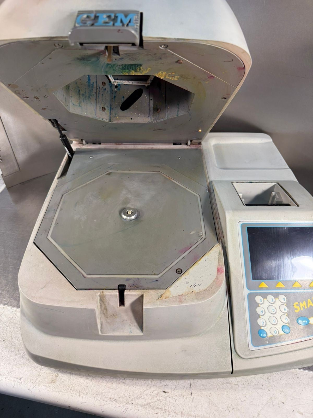 Cem Smart System 5 Microwave Moisture Analyzer 120/240Vac  10/A   (12.6.8)