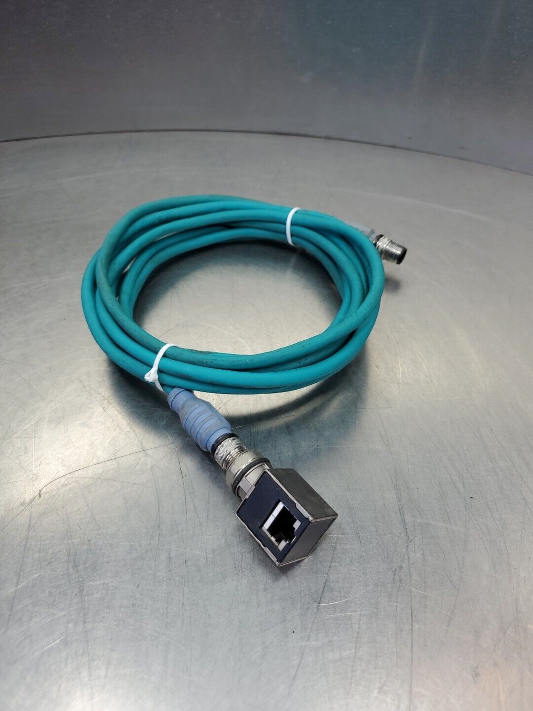 DATALOGIC CBX100 10-30 VDC Box Connection w/Cables.                        5D-13