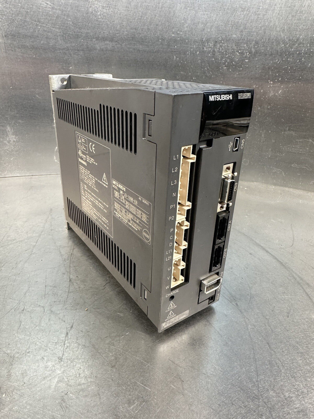 MITSUBISHI MR-J3-100B-EB / MRJ3100BEB - (BIN-1.2.4)