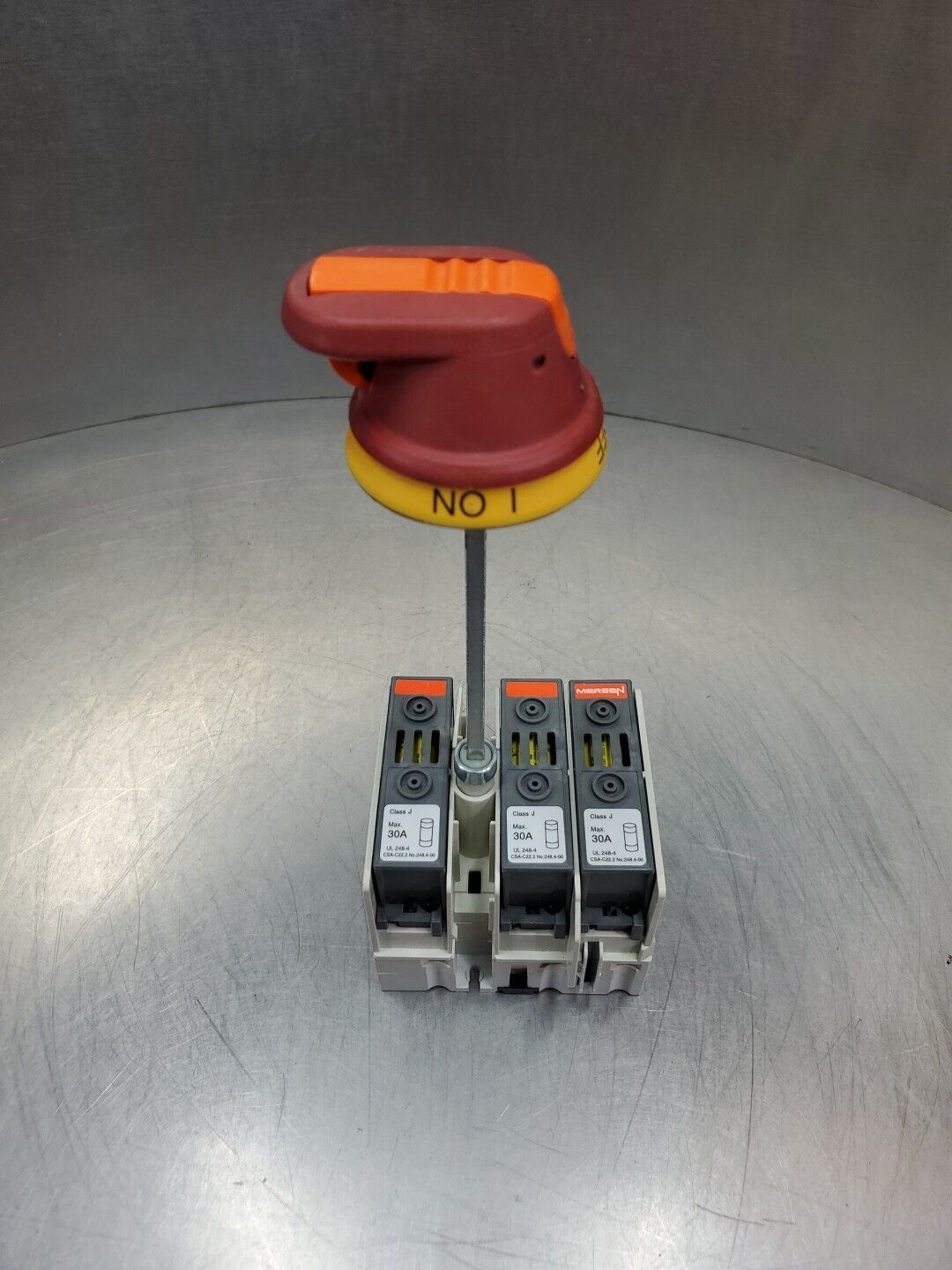 MERSEN M30J12 600VAC 30A Switch w/3-Bussman LPJ-15SP Fuses.                4B-36