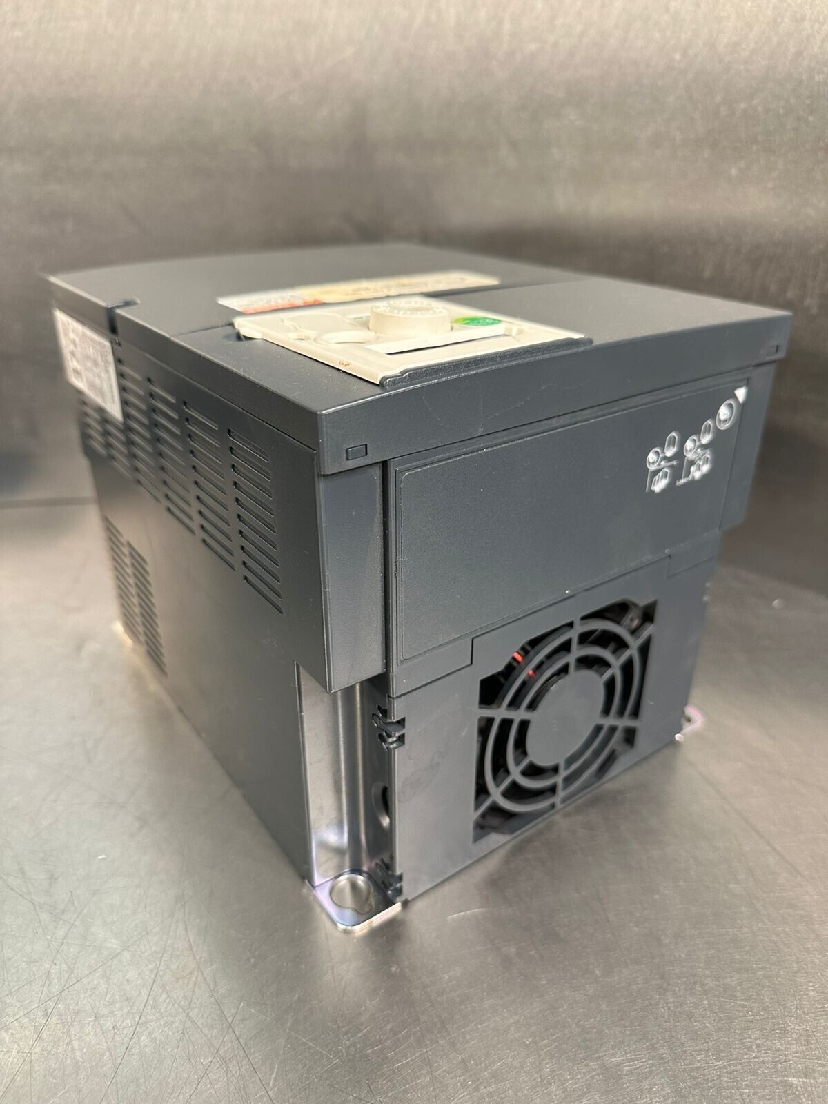 Schneider Electric Altivar ATV312HU55N4 (7.5.5)