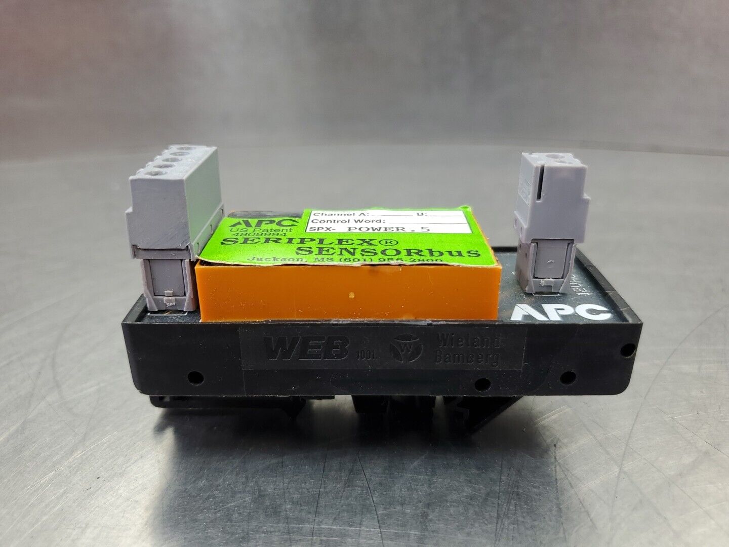 APC SPX-POWER.5 SERIPLEX SENSORbus Control Bus Module.                    4E-35