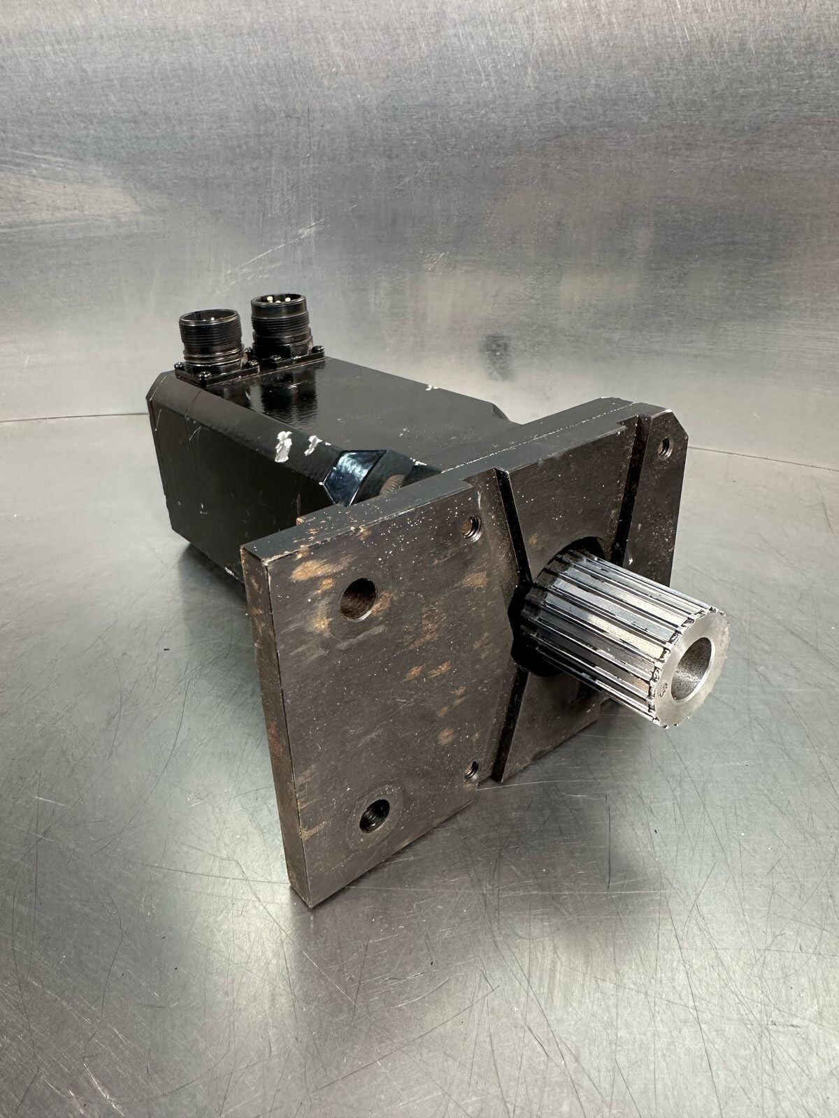 Servotronic Ag 640.6.70D / 640670D 9000RPM 330V (7.4.1)