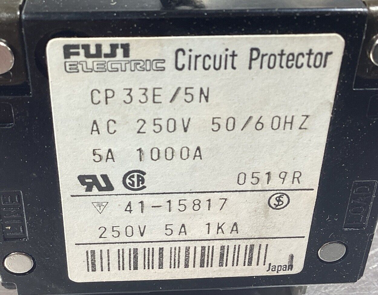 Fuji Electric Circuit Breaker     CP33E/5N  5A   250V    3 Pole       4C-28