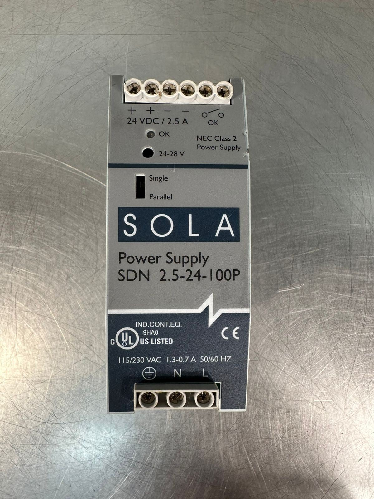 Sola SDN 2.5-24-100P Power Supply 115/230VAC 1.3-0.7 A 50/60HZ     (6.4.1)