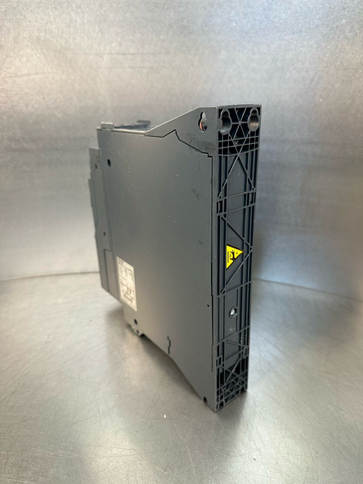 Schneider Electric Altivar 320 ATV320U07N4B 0.75kW-1HP (8.3.2)