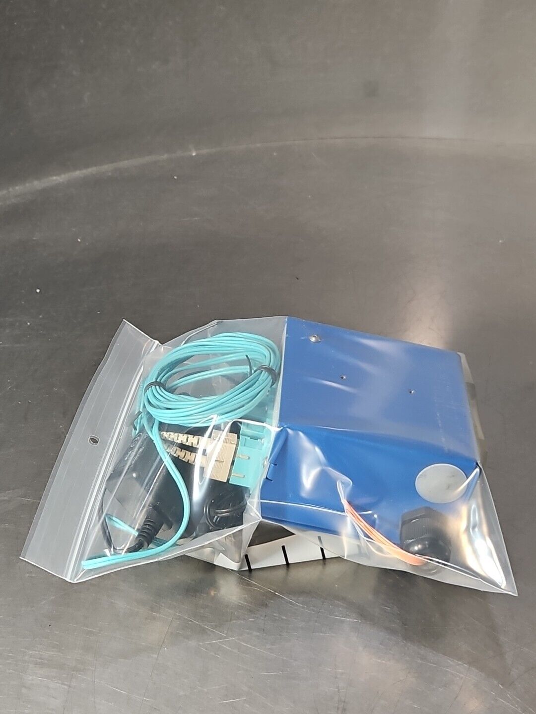 Startech MCM1110MMLC Gigabit Ethernet Fiber Media Converter W/ Control    loc4C4