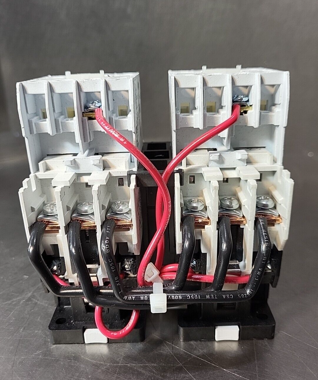 EATON C320KGT8 T3823 (BIN354)