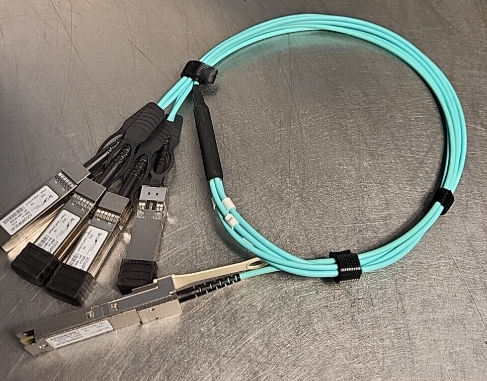 Active Optical Cable QSFP28 100Gbps- AOCQSP28100-001/  1M/ MSA Compat.  (BIN461)