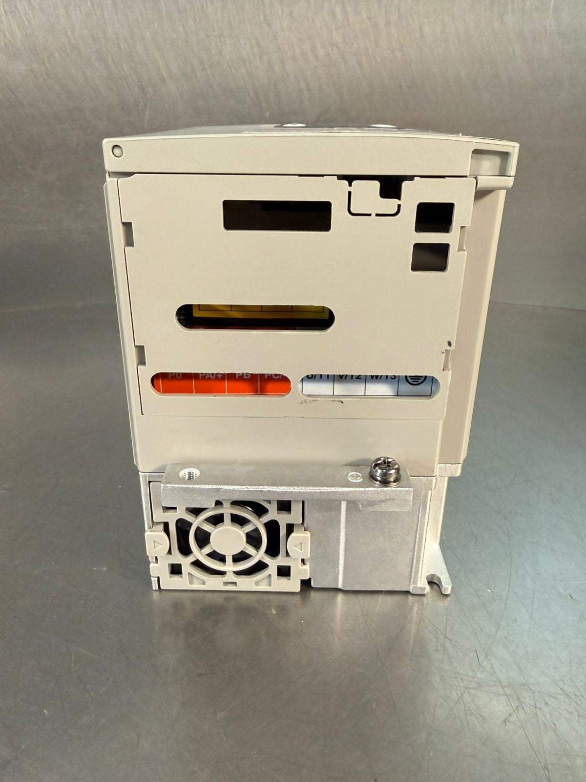 Schneider Telemecanique ATV31H075N4 0,75kw/1Hp                     (5.4.2)